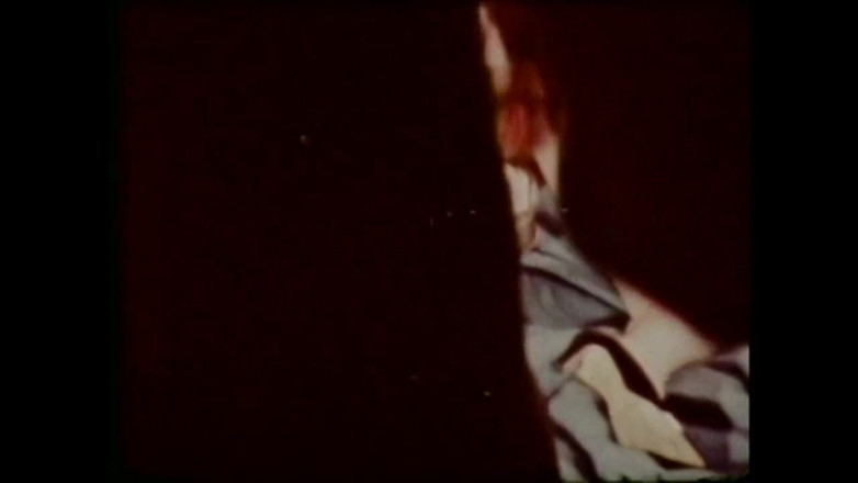 Vintage Usa: Sweet young vintage girl take a big cock