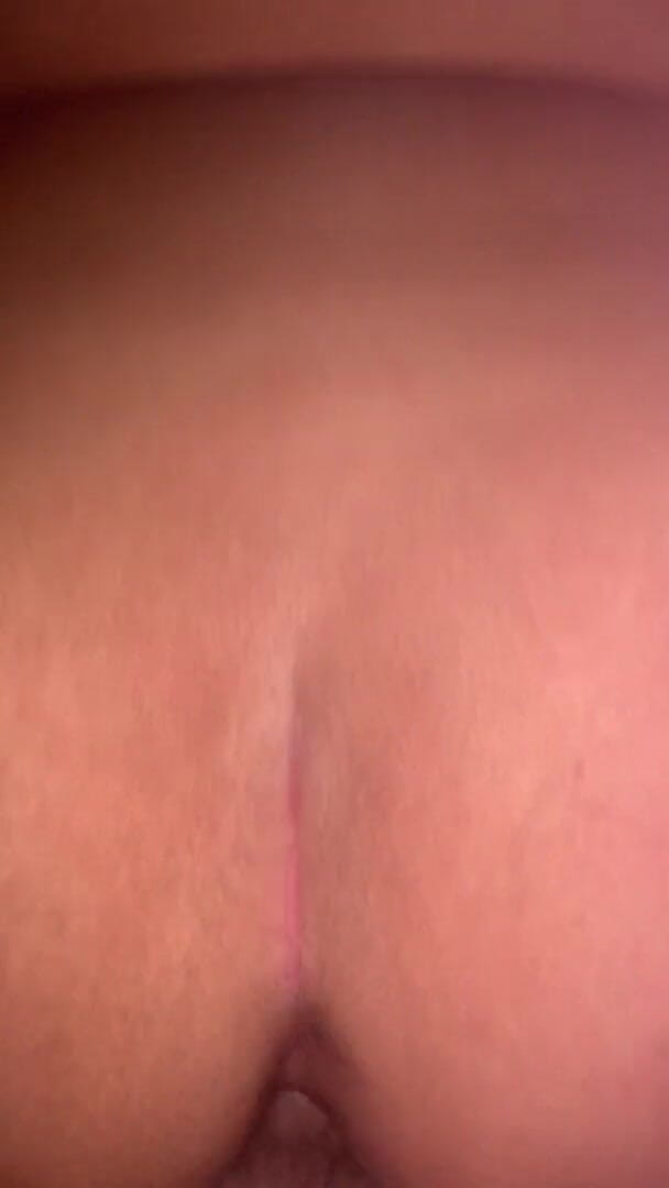 Filthy British Couple: Amateur británica le dice a su papá que le folle...