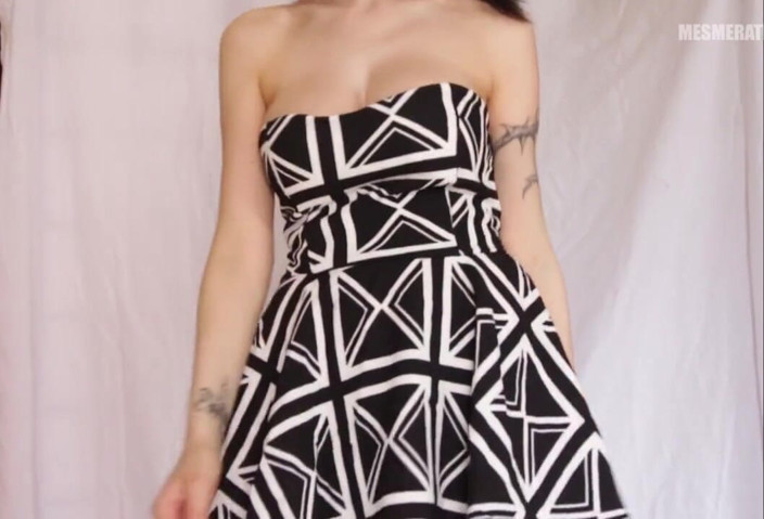 Lady Mesmeratrix Official: You have more tits than me