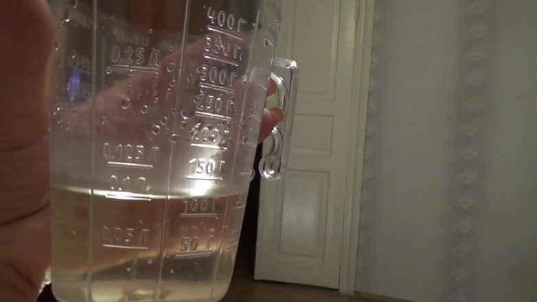 Sexy Milf: Kissa utmaning! Kissa varje 10 minuter, över 100 ml under en timme, Part1!!
