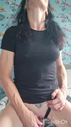 Demelza: Bouncing on Big Cock Dildo Until I Squirt and Shake...