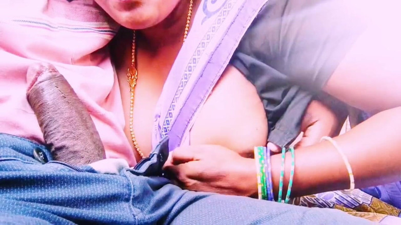 Telugu honey lips: Matrigna e figliastro scopano all'aperto nella giungla