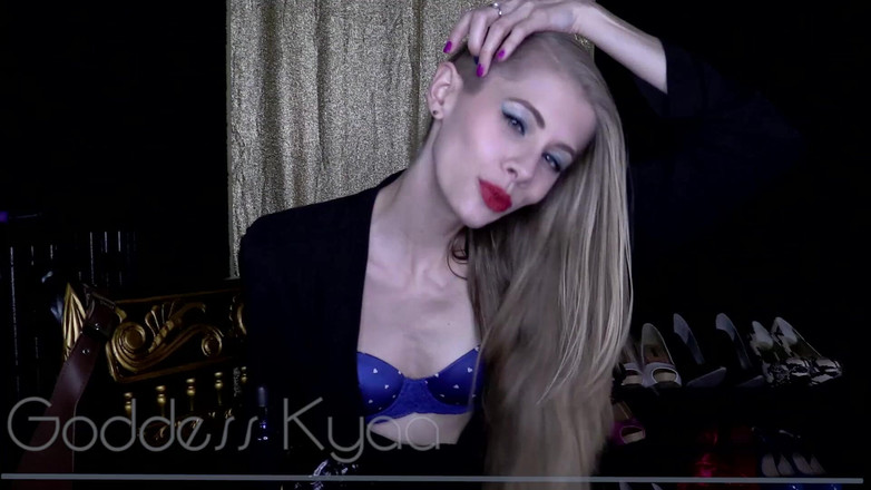 Kyaa Chimera: Provocante spazzola per capelli