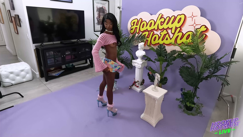 HookUp HotShot-BTS: Bts - Kae la monello e la leggenda di Alex