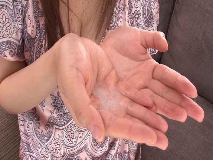 Javmango: Ciepła skóra, powolny grind - porusza się z bolącą pokusą.