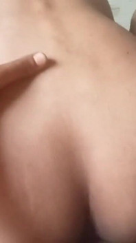 섹시한 섹시하고 매운 Marathi Vahini 마누라를 다시 따먹어