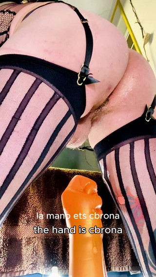 Benito414: Sexy TS Sissy Ukazuje roztomilé černé punčochy Spodní prádlo W / out...