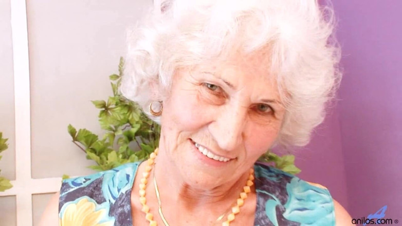 Anilos: Nonna
