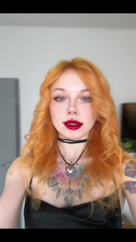 Clean Girl Style or Little Bitch? What Suits Me Better?