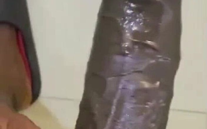 Sweetass132: Il grande cazzo di zio viene scopato elvis