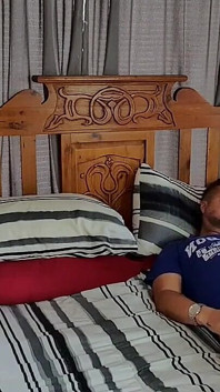 Manžel Se VRátil Domů S Mokrou Kundičkou a Hlubokým Hrdlem