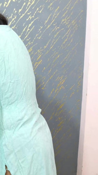 Indische hot sali hatte sex mit ihrer jija, während sie allein zu hause war