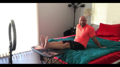 Jasons feet: Carter entra en mi habitación