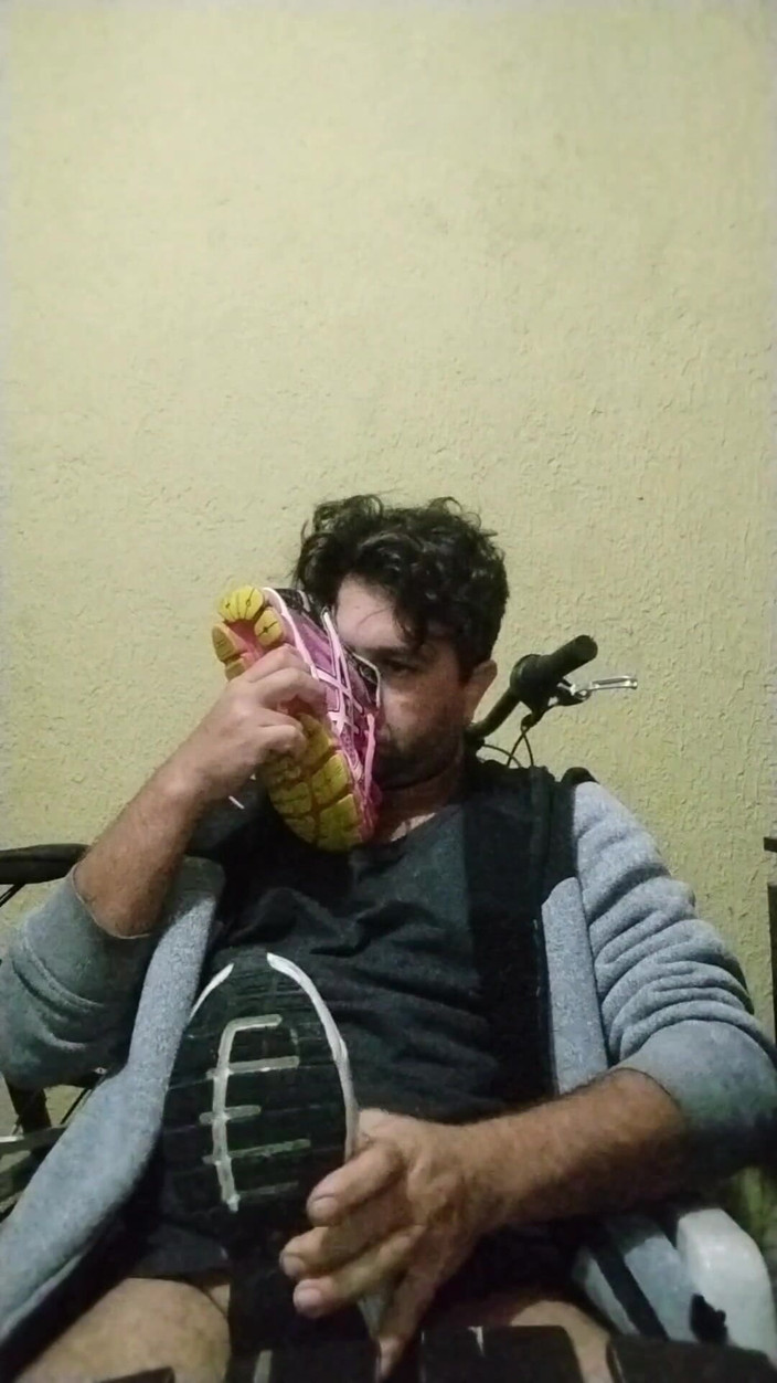 Sneakerfetish_BR: Asics &amp; Adidas Sinnliche Sneaker-session