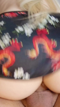 Blonďatá Teenagerka S Velkým Zadkem Jezdí Na Péru - Skutečné Amatérské Porno