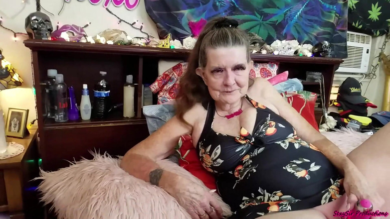 Sexy Sandra N Sir Christopher: Chaussures cassées, bonne baise