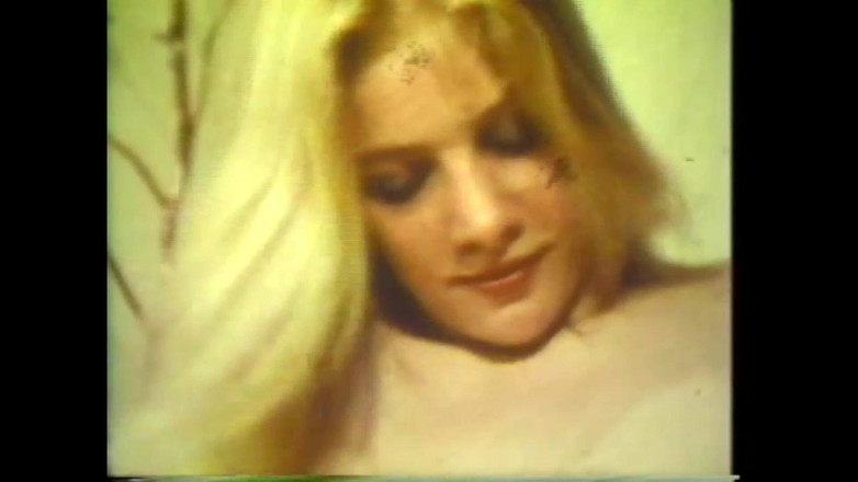 The Unforgettable: Gadis itu