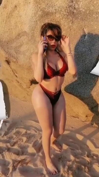 Barbietransxxxx: Tranny bercuti berkongkek di pantai