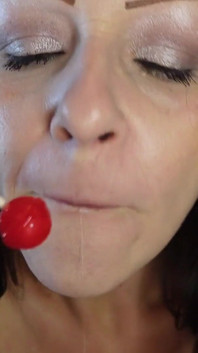 Piégée par le sort que ma bouche t’a mis dessus