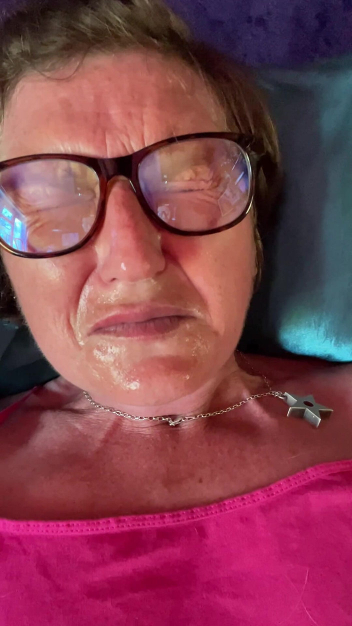 MistressWriggler: Super spocona, intensywna, orgazmowa twarz!