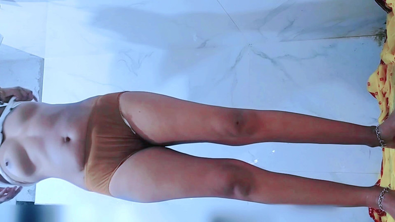 Rakul008: Hintli sakso ateşli üniversiteli kız üniversiteli viral videoda fışkırtıyor!! Parmak!! Üniversite banyosunda niked...