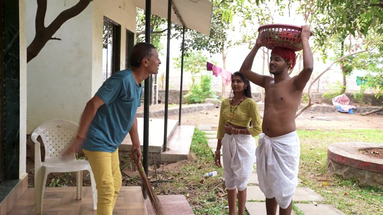 Kamasutra61: Indisch meisje echte seks met vriendje