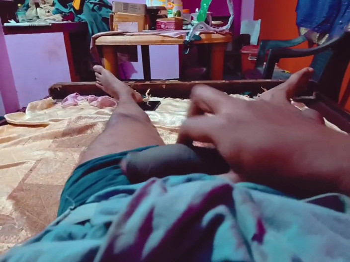 darksiders_eyes_love: Stepdaddy Dick Amateur Masturbation Hand Job