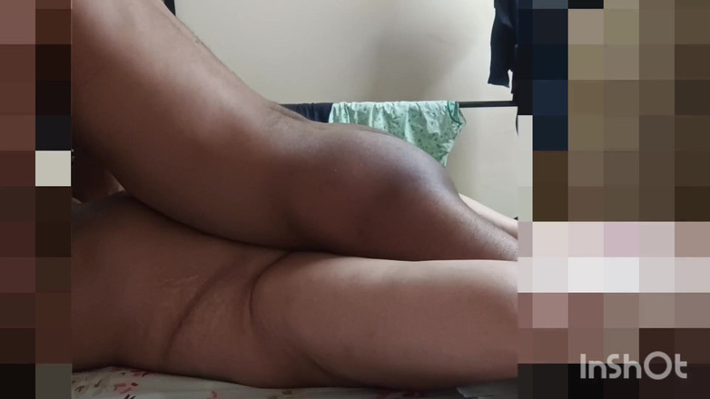 Indian Couplexx: 묶인 이웃 바비와 하드 애널 섹스