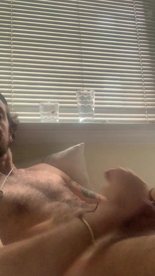 Skinnyguy_6: Gozando e masturbação anal