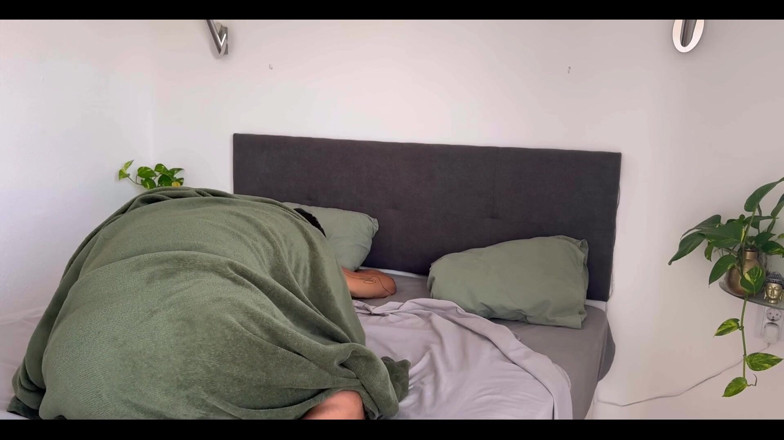 Twohotb: パート1:リクエスト通り新しいカバー下動画を、今度はひねりを加えました