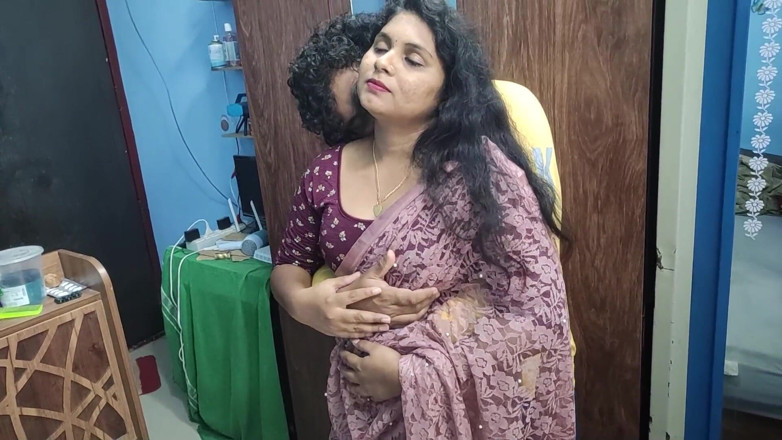 Vaigavarun45: Vaishnavy sari retrait et romance torride avec des seins embrasse...