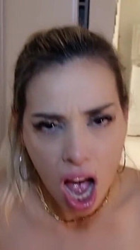 Mi Hermanastro Me Encontró Mirando Porno Y Me Dio Una Lección