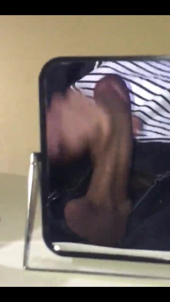 i7Bernard: 射在镜子里 #09