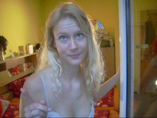 Blondehexe: Stavební dělník