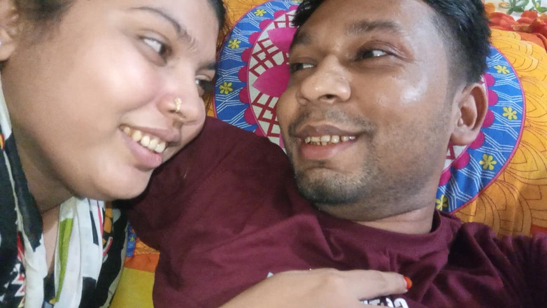 Desi Video BD: Jag gjorde mina stora bröst styvsyster går med på att...
