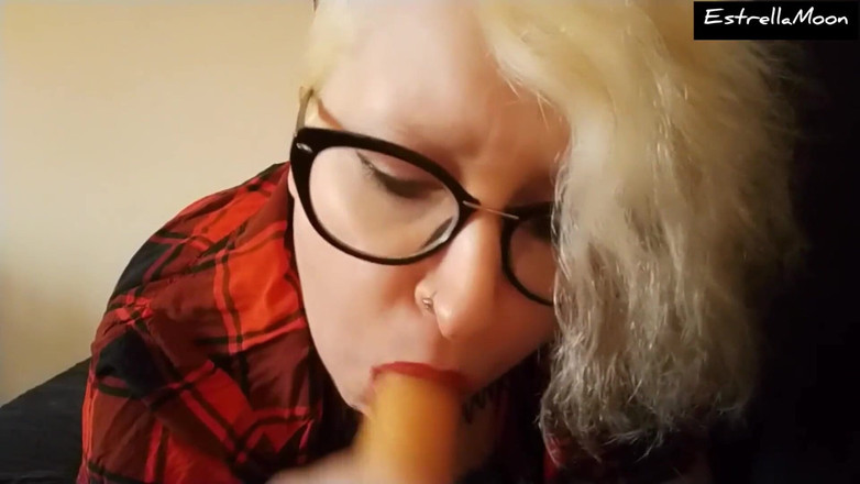 Estrella Steam: Sarışın sikini emiyor - estrellasteam