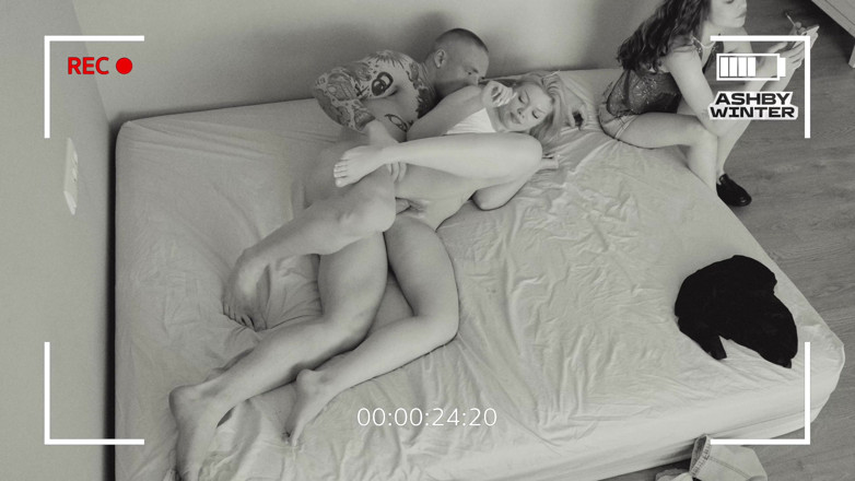 Ashby Winter: Participei do anúncio, sexo constrangedor com a administradora que comentou...