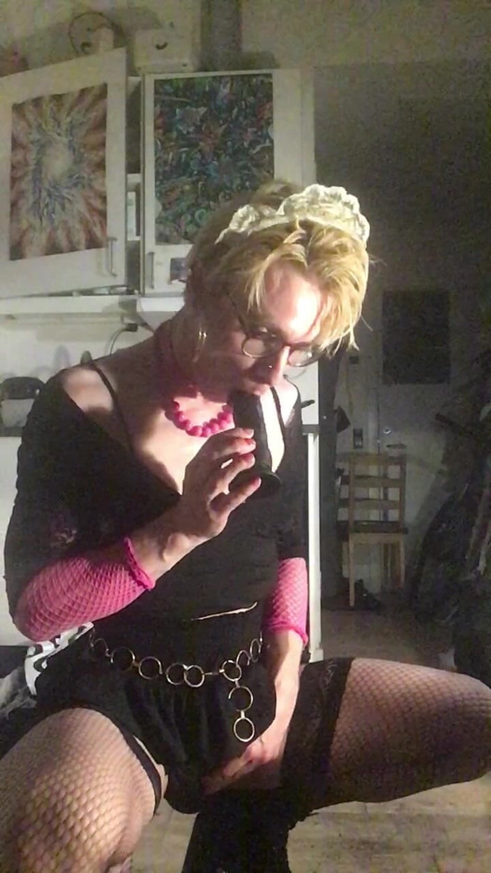 Sissy Cindy Slut: Sissy Bitch Jes Brinch! Sexy Time!