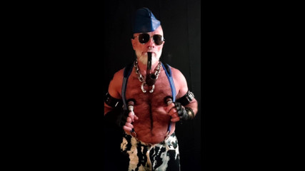 MusclesCigarsFFPig: Nipple Pumping