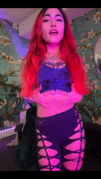 We Wiggle We Dancin