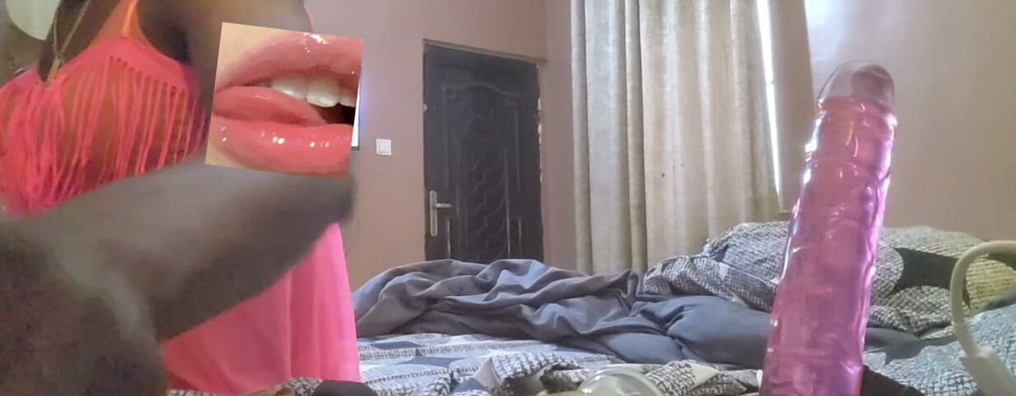 Queennoone: Trans dientot sampai dia muncrat