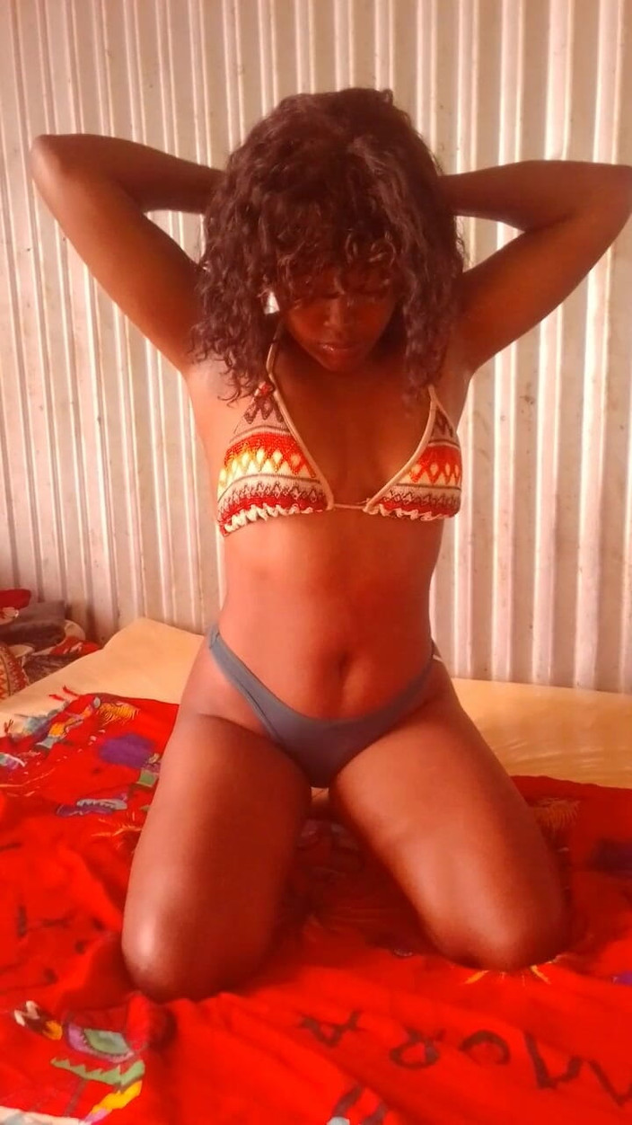 Kakazo shop: Tetanggaku dilatih untuk mempermainkannya