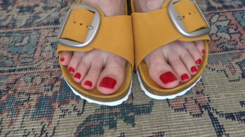 Lady Victoria Valente: Toe fetish - wiggling my toes in orange slippers Part 5