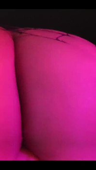 Pink Butt Vs 10 Inch Dildo!! Who Will Win?