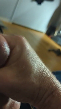 Solo mężczyzna jacking off