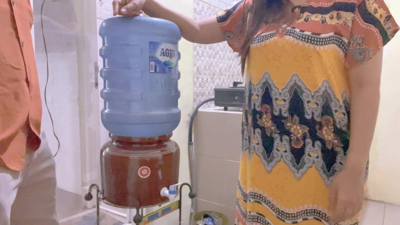 Nadalyne: Borç toplama niyeti fışkırtma noktasına kadar amına bile veriliyor