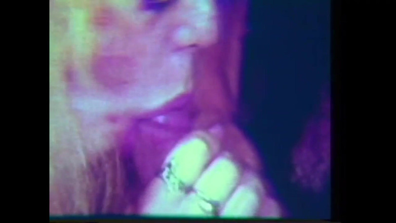 Vintage Megastore Full hd: Alla Festa Si Succhiano a Vicenda