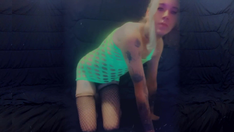 CarmenMelatonin: Sexy feminized bitch ready to be fucked hard