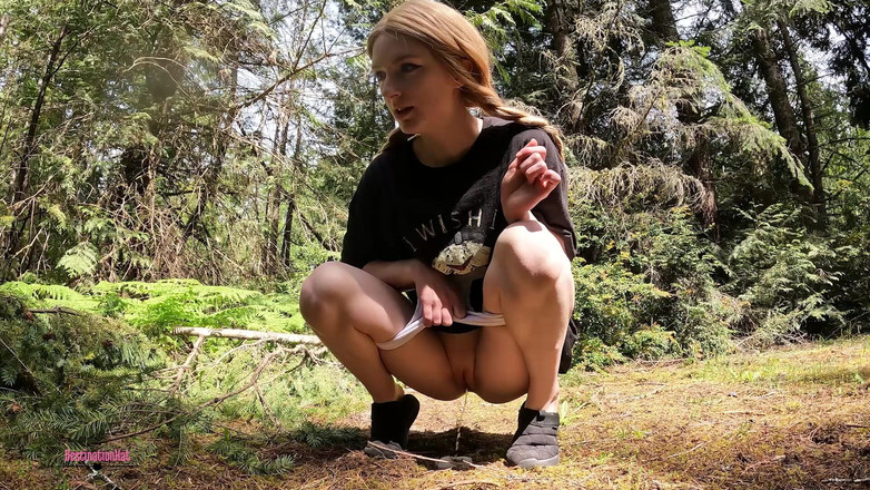 Destination Kat: 오줌 Vlogger