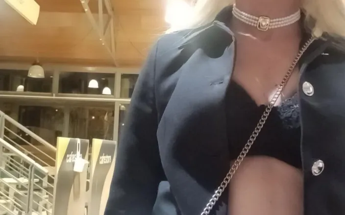Tatiana Zorrita: Mature Crossdresser